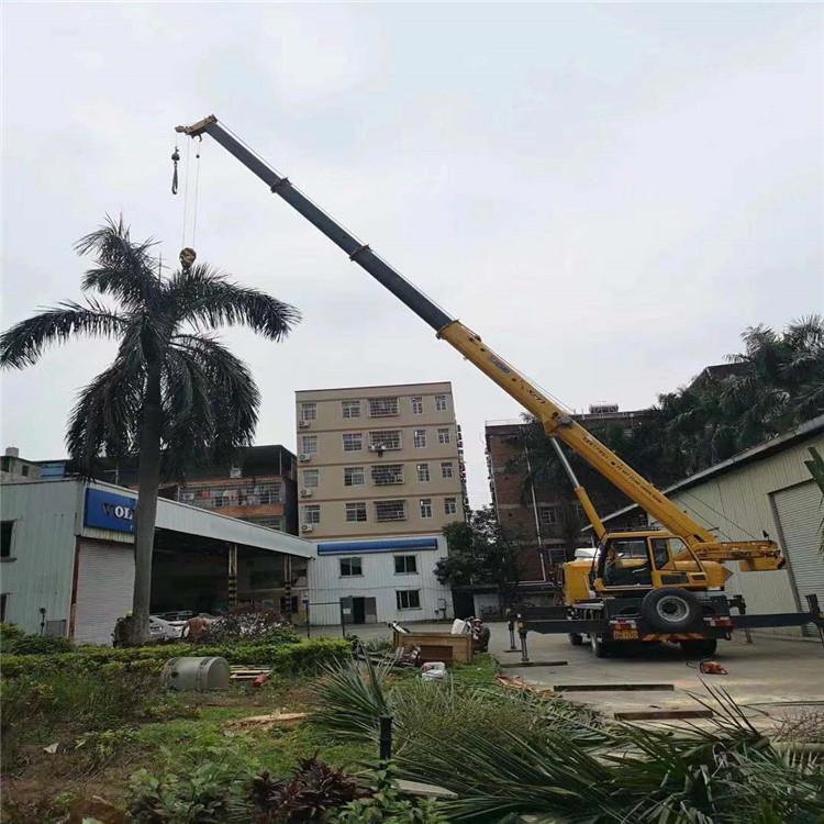 孝感汽车吊出租多少钱？全面解析与市场行情