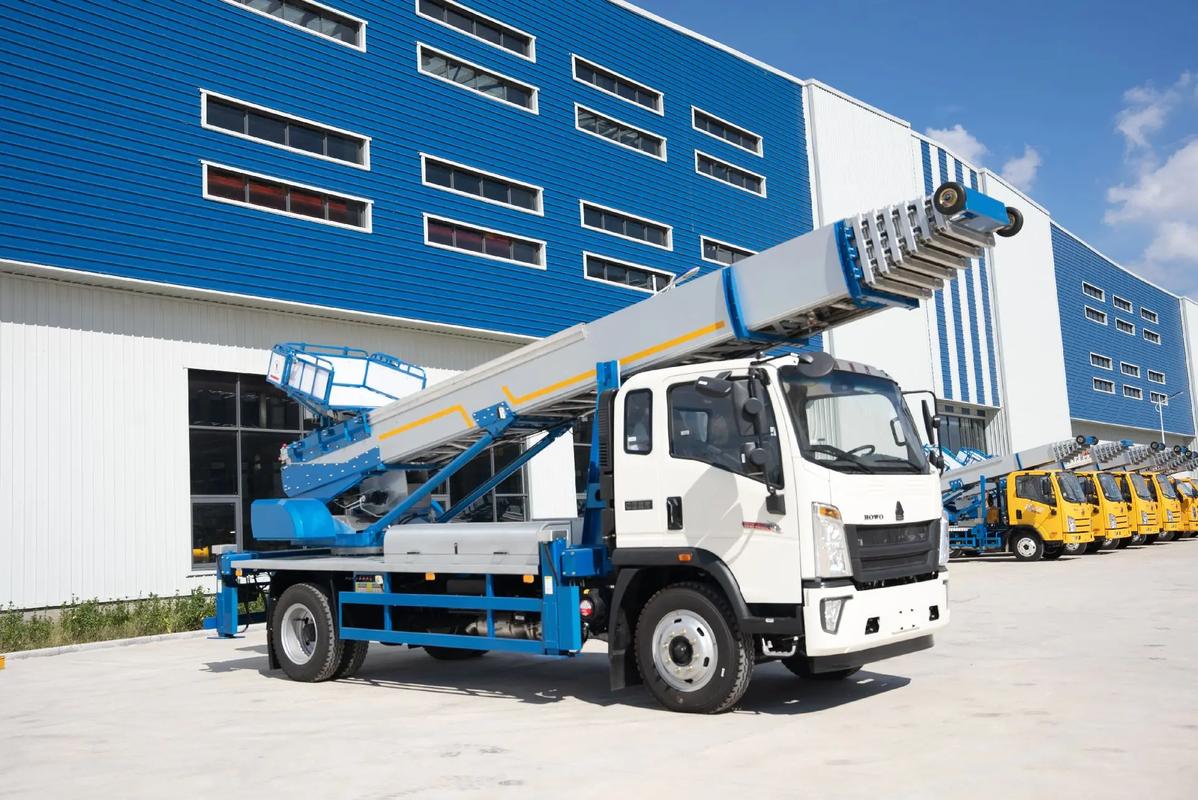 孝感出租云梯车高空作业车 建筑垃圾搬运